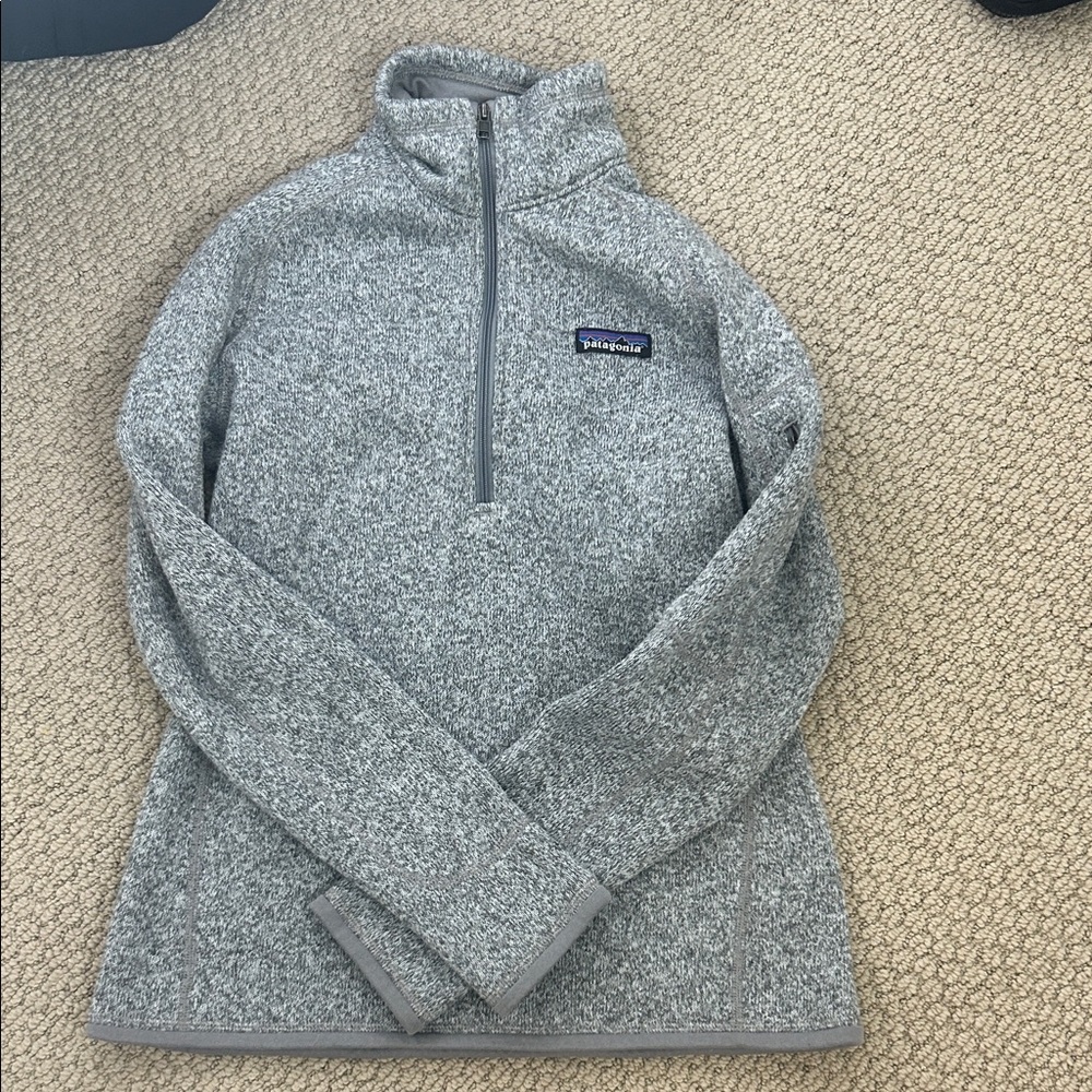 Patagonia Women’s Gray Quarter Zip